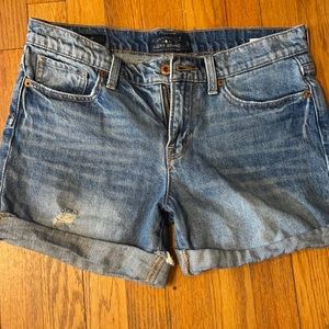 Lucky Jean Shorts size 4/27